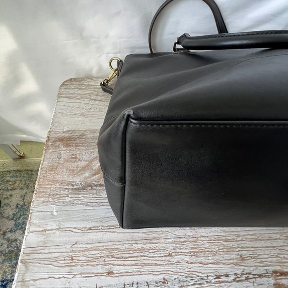 Anne Klein Tote, Shoulder or Crossbody Style Bag, Black, Large, VGC! - Picture 9 of 15